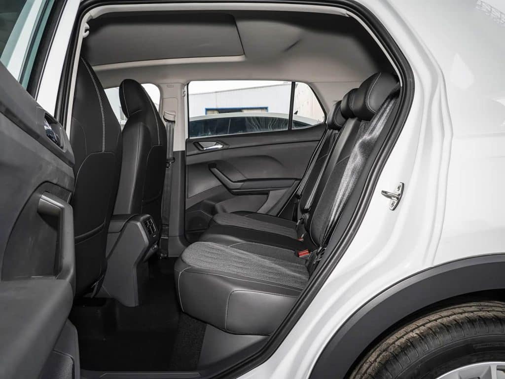 1400x1050_autohomecar__CjIFVWSdE-SAG60XAC0cY9htOhM985