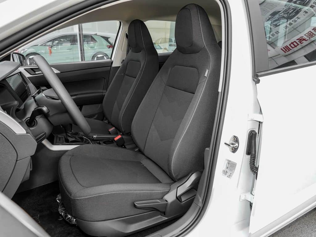 1400x1050_autohomecar__CjIFVmQo7-yAXV49ACoNeShRdP0355