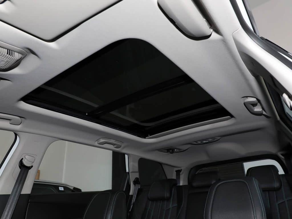 DominantColor=#C0C0C0