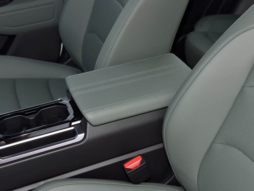 1400x1050_autohomecar__Chtk2WczMYSAaFG-ABCyaXo6BPA323