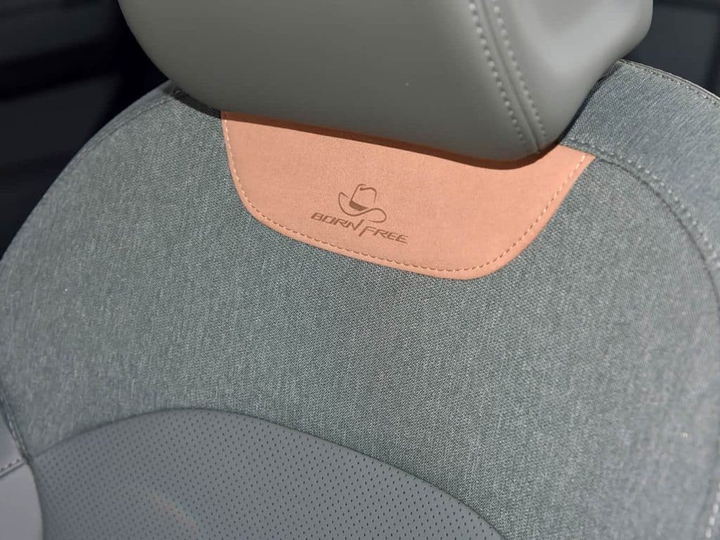 1400x1050_autohomecar__Chtk2WczMYuAUVQYABxhYp3keLk540