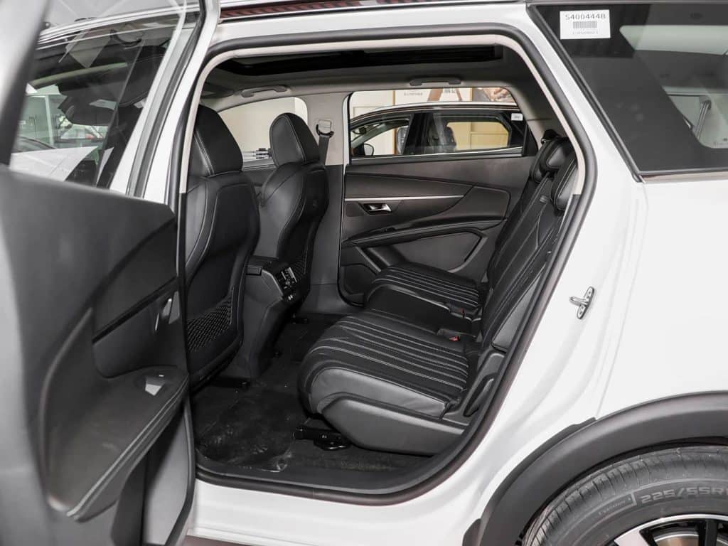 DominantColor=#393838