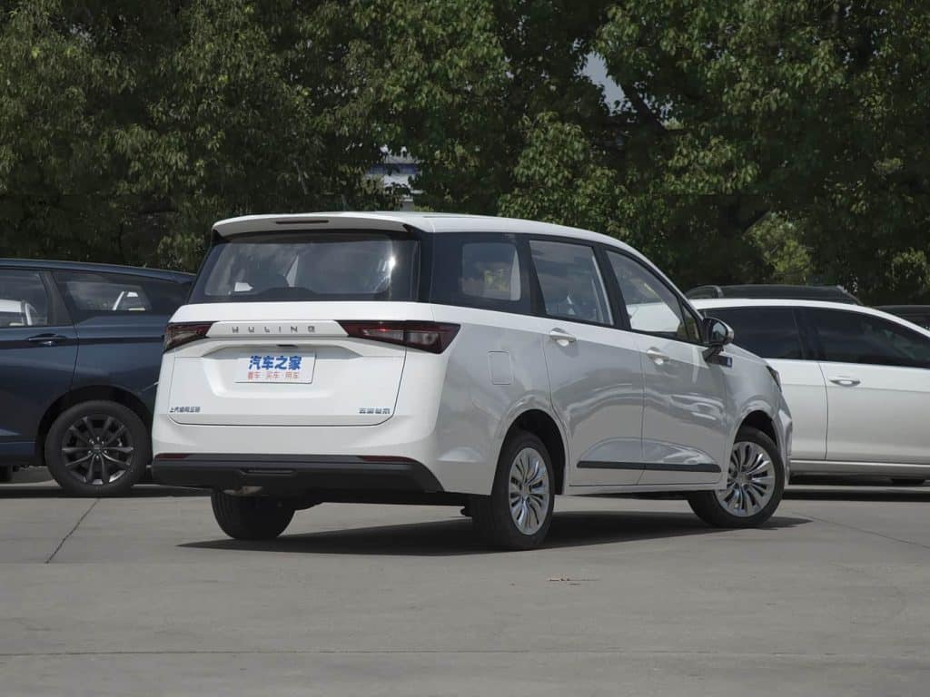 1400x1050_autohomecar__ChwFk2LVamKAPrjyAA-CsvTgWpw739