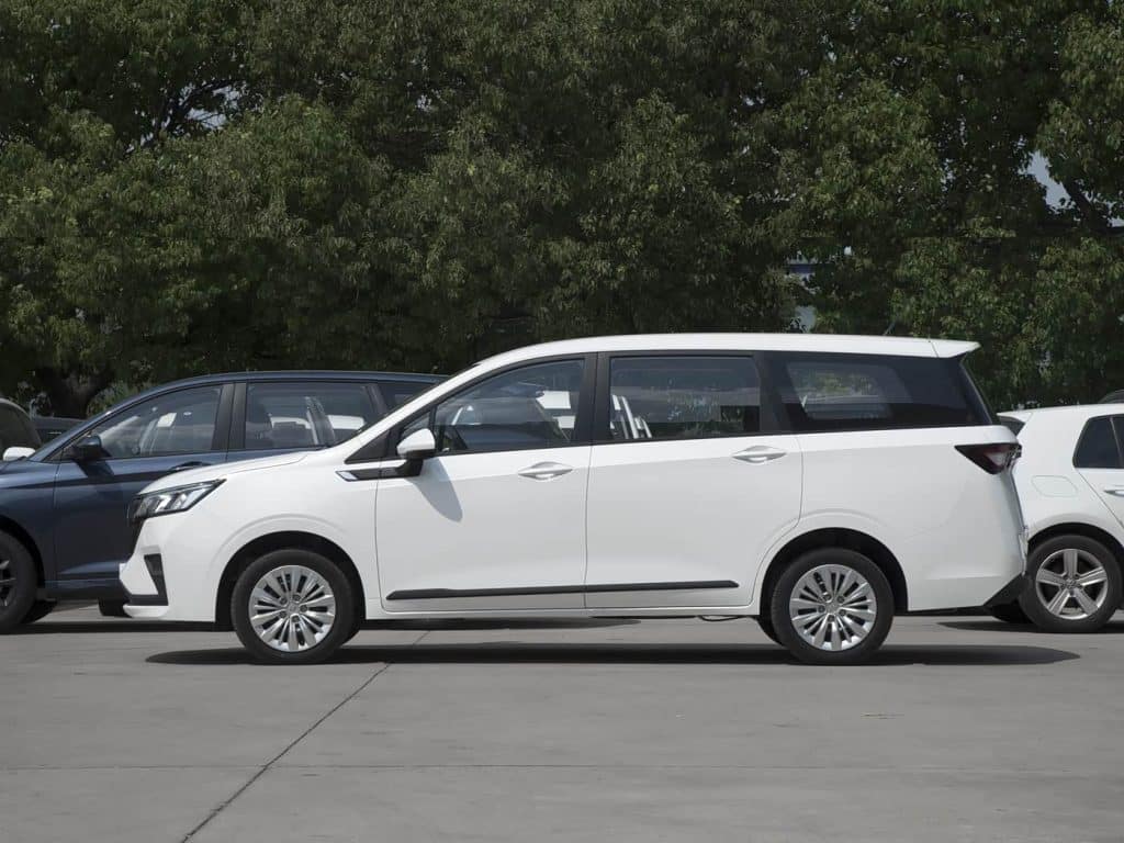 1400x1050_autohomecar__ChwFk2LVamSADXp5ABG1nqCd9Kk026