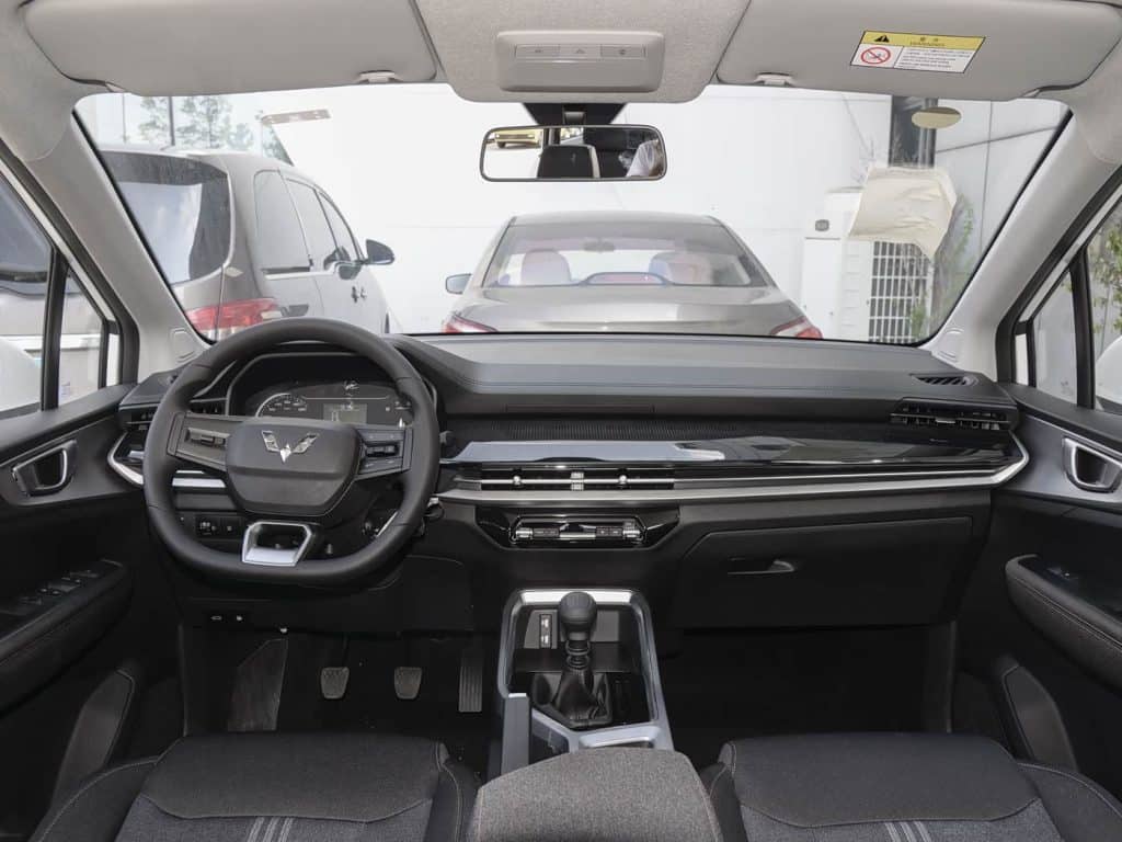 1400x1050_autohomecar__ChwFkmLVakiAaM7ZAA73S3VVaxM254