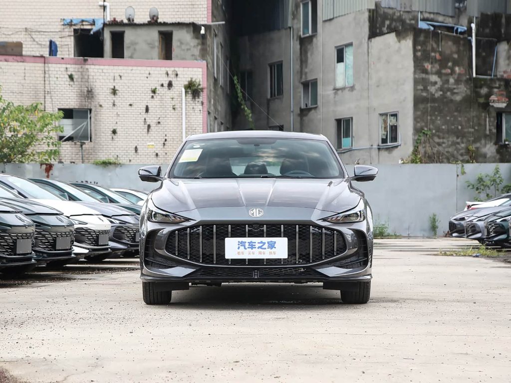 1400x1050_autohomecar__ChxkPWbnA9CAA3b4AEKeTliINLA905