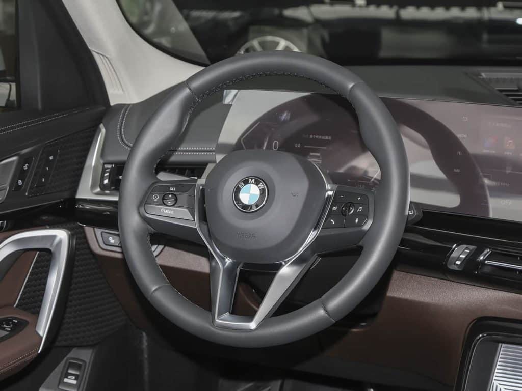 1400x1050_autohomecar__ChxkPWdifbyAYgOPABYaRHRVVyU680