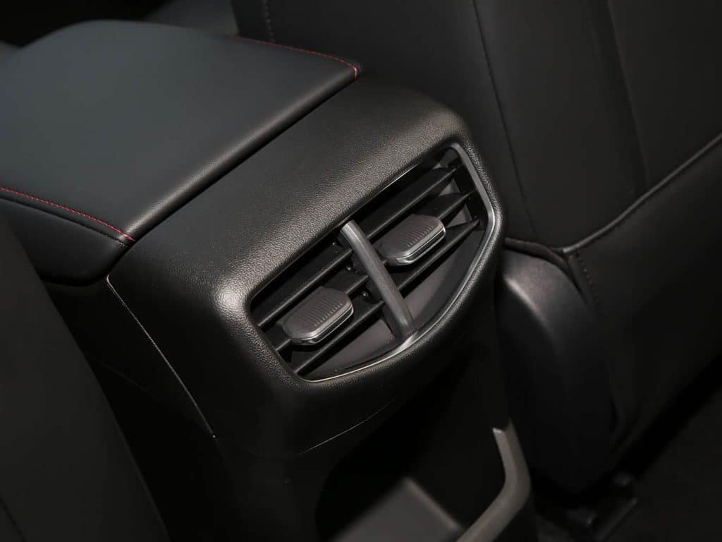 1400x1050_autohomecar__ChxkPmbk-iOAQAcSADs9UlgZFEk788