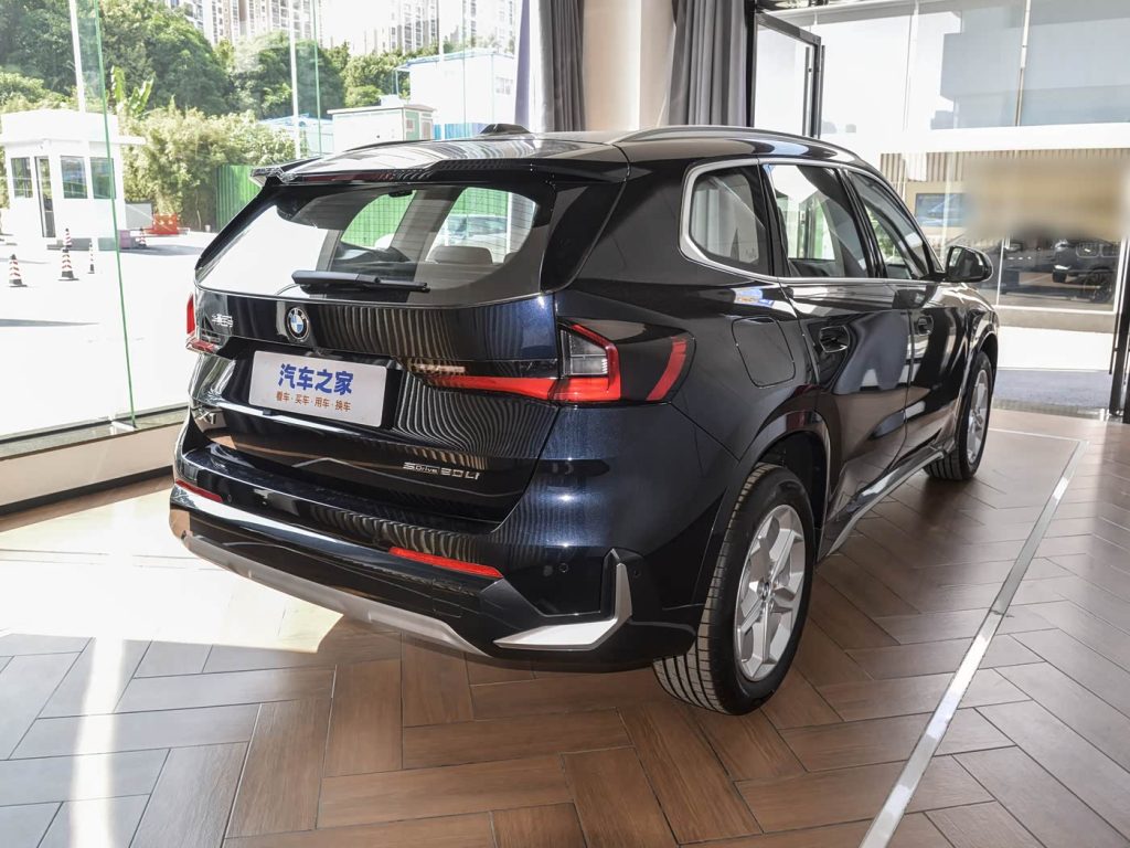 1400x1050_autohomecar__ChxkPmct5wmABWWdADSpBB1ofKI631