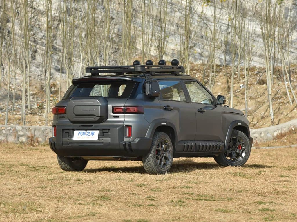 1400x1050_autohomecar__ChxkPmczLJiAYZTvAD29MEkFKE4238