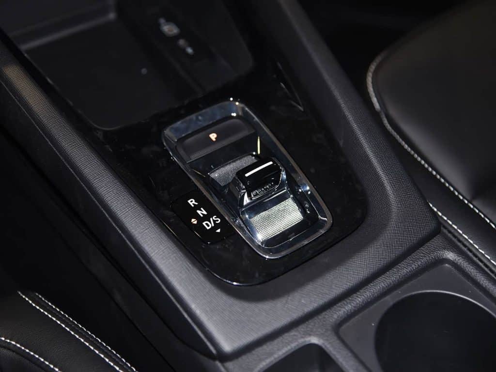 1400x1050_autohomecar__ChxkPmdqdjeACKUxACqx_tL8jF4908