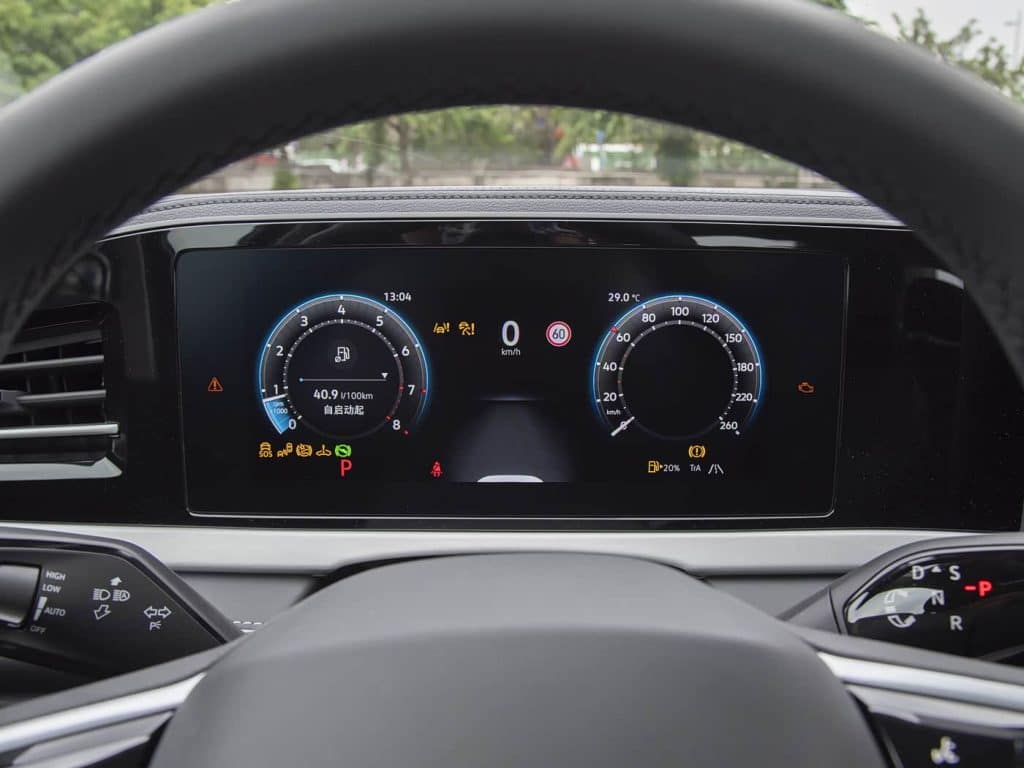 1400x1050_autohomecar__ChxknGf6cpyAb7_LADAASs4QaP0003