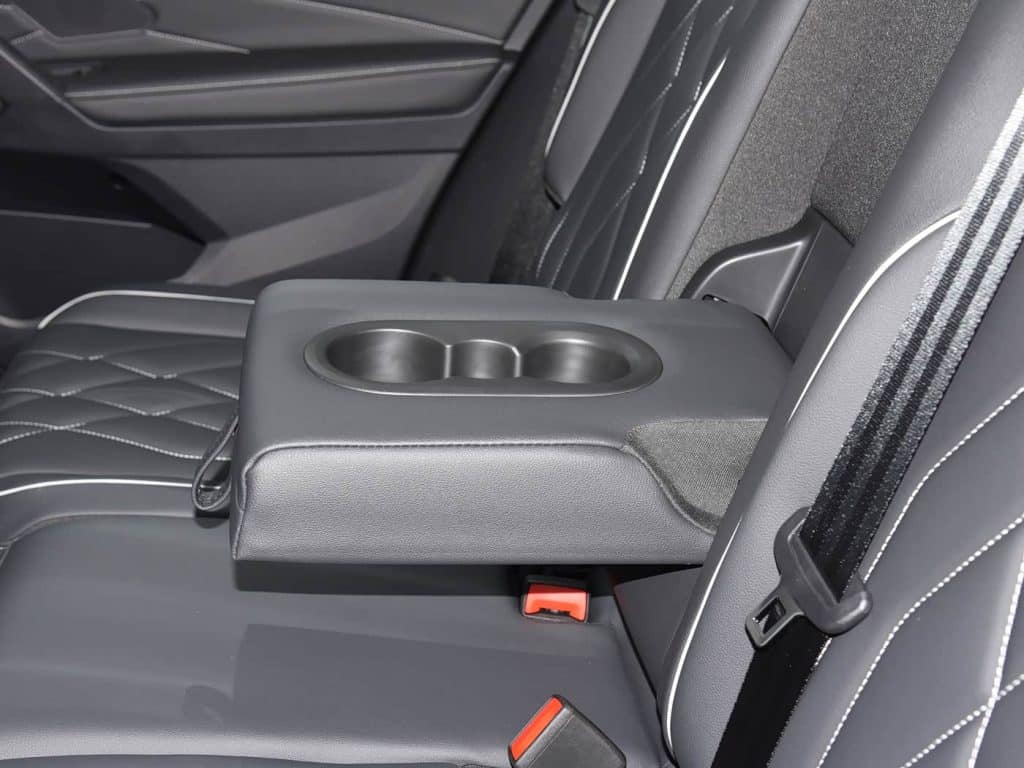 1400x1050_autohomecar__ChxoHWYOuHmAOpGMACZ5RU8rR0U219
