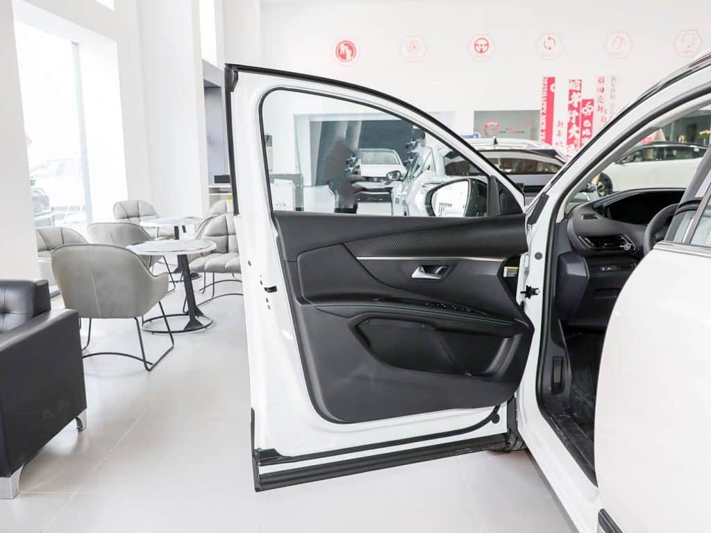 DominantColor=#3A3C3F