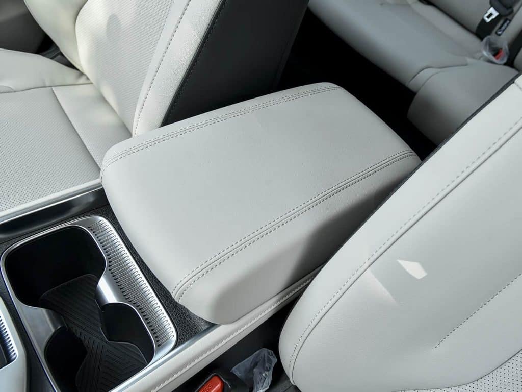 1400x1050_autohomecar__ChxoHWfyoy6AUlczAC-4bM_jzIs657