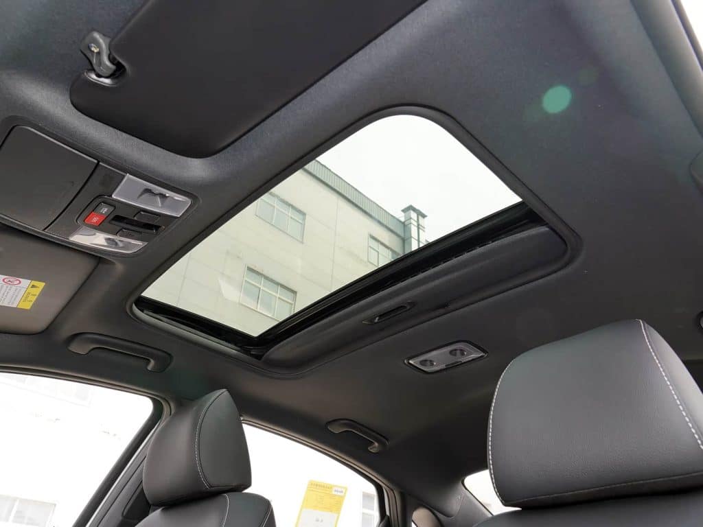 1400x1050_autohomecar__ChxoHmX4ZS2AcAKVACm1-bubGAQ832