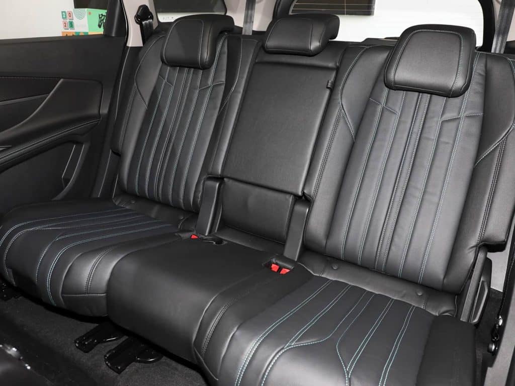 DominantColor=#383839