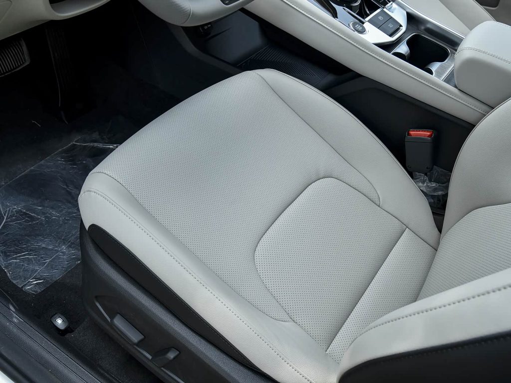 1400x1050_autohomecar__ChxoHmfyozeABuyqADlO9LhL6n4179