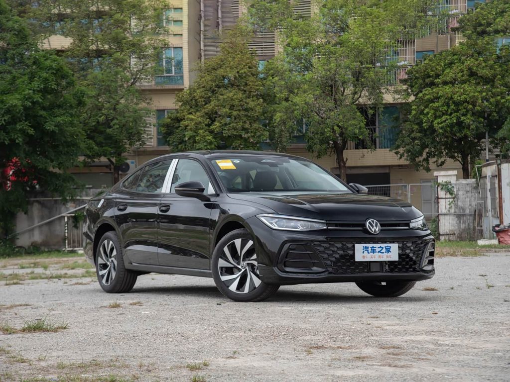 1400x1050_autohomecar__CjIFU2f6cVyAfXE2AC1T5ImSkss923