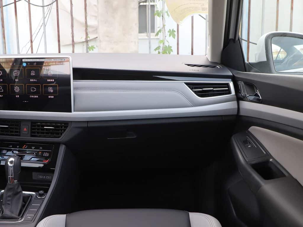 1400x1050_autohomecar__CjIFVGhRhdWAboRrADOtVNsie9Q293