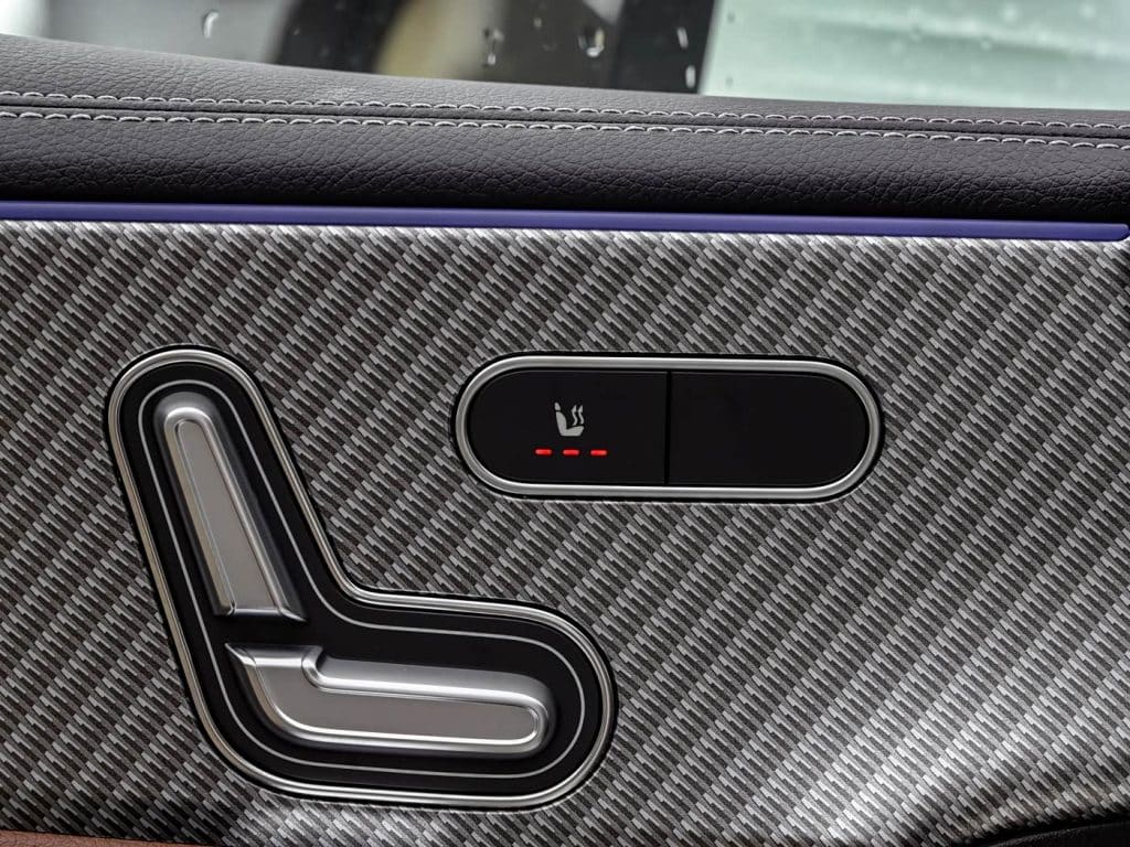 1400x1050_autohomecar__Chtk2WanbwaAb9w0ACi_goVGWSA640