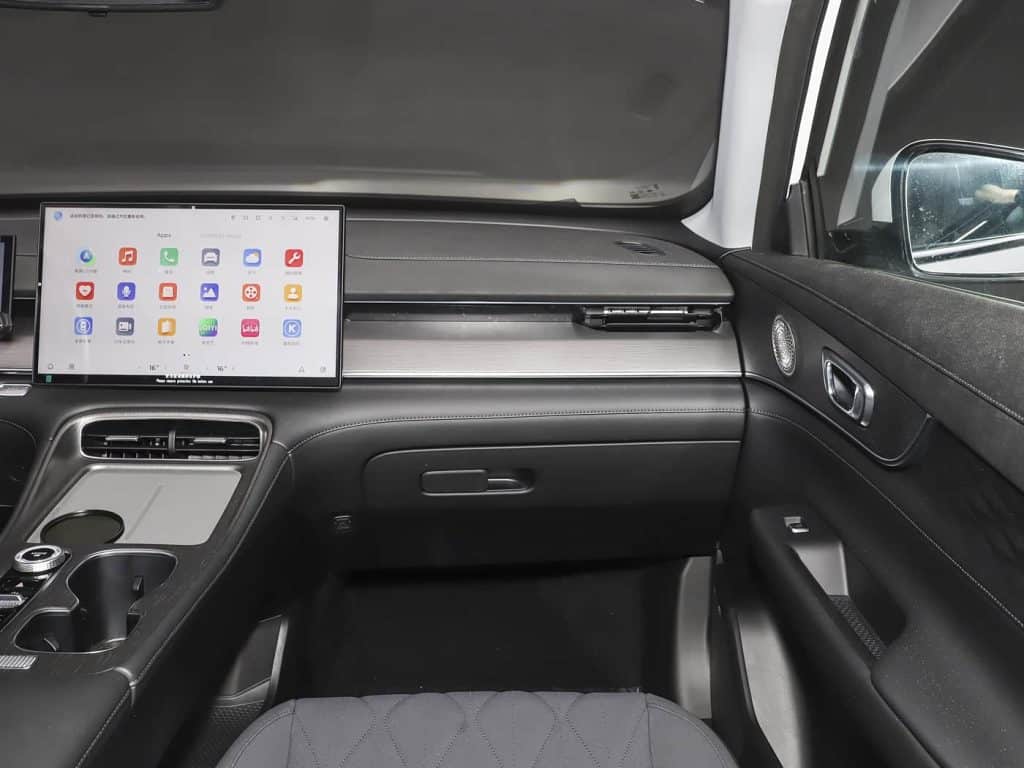 1400x1050_autohomecar__Chtk2WhadQ6ADuvuADq6nmBN8Ew509