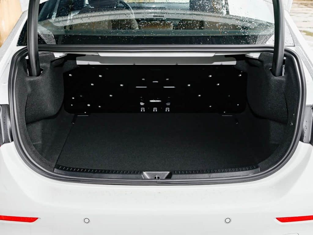 1400x1050_autohomecar__ChxkPWanbyiAPoTyAC4R5lHeipM604