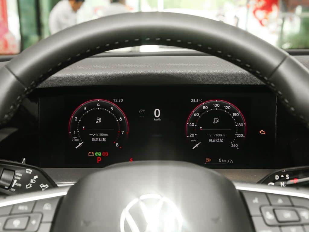 1400x1050_autohomecar__Chtlx2gxbQGABiH4ABV7Yf6fIO8921