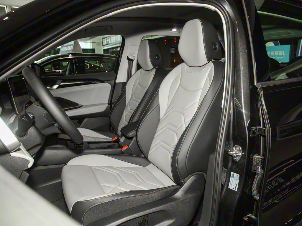 1400x1050_autohomecar__ChxkPWgxbR-ARUhwAB3rf5Rk4fQ387