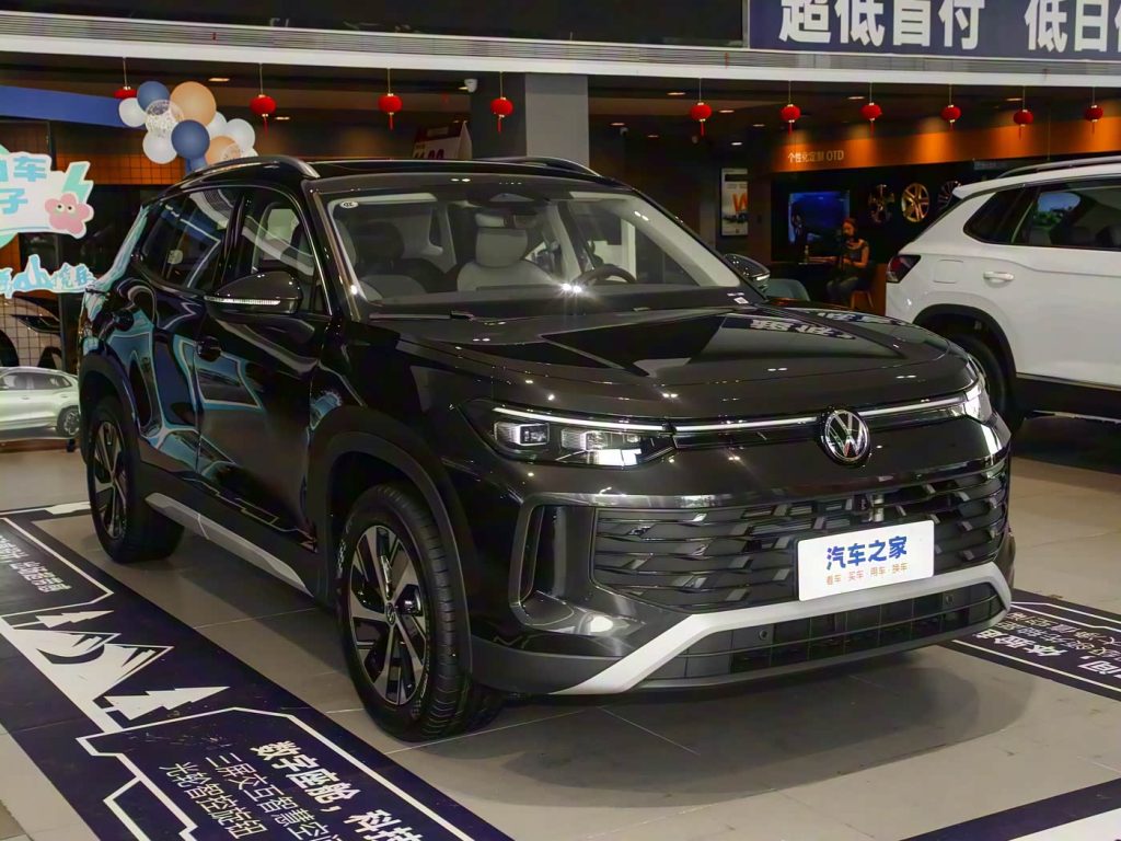 1400x1050_autohomecar__CjIFU2gxbPWAAUb9ABwlvrZ2anI394