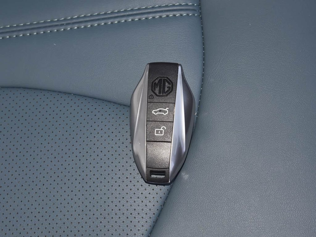 1400x1050_autohomecar__Chtk2WdHSEaAMRIbACqeo2ND9E8721