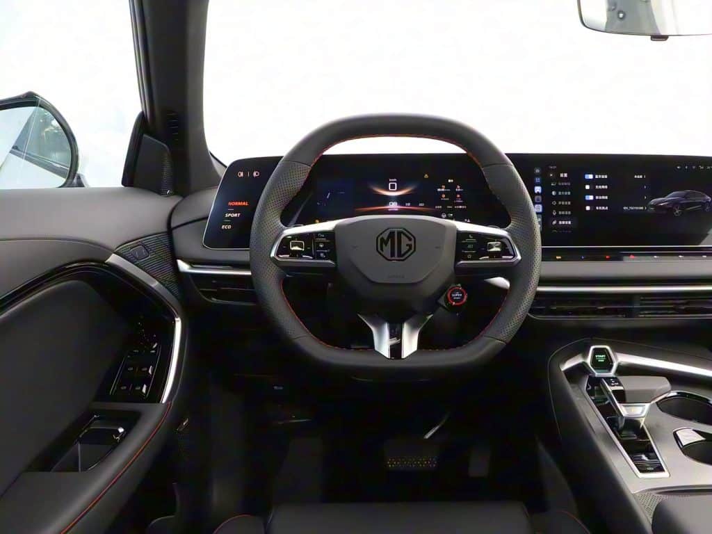1400x1050_autohomecar__Chtk2WheXQSAF8qLACxZe5GRPsI331