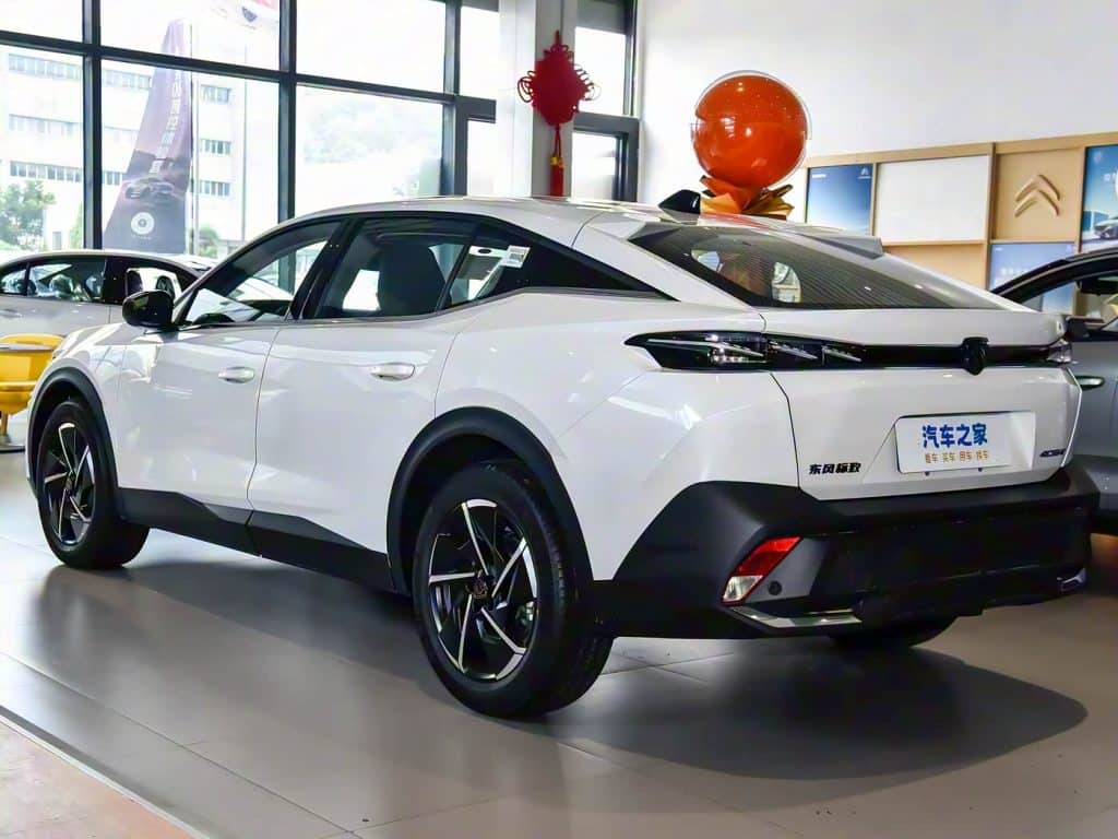 1400x1050_autohomecar__ChtlyGhxOGOAbFVyABBNJd2uKPo915
