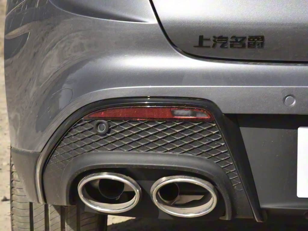 1400x1050_autohomecar__ChxkPWdHSEKAWPfPABxV_5pLIiE313