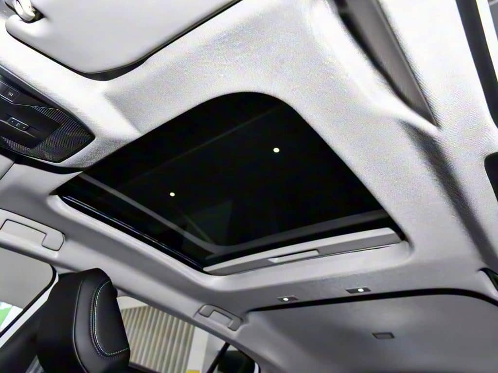 1400x1050_autohomecar__ChxkPmhxOMaAGwmvABgqFA6FcAE681