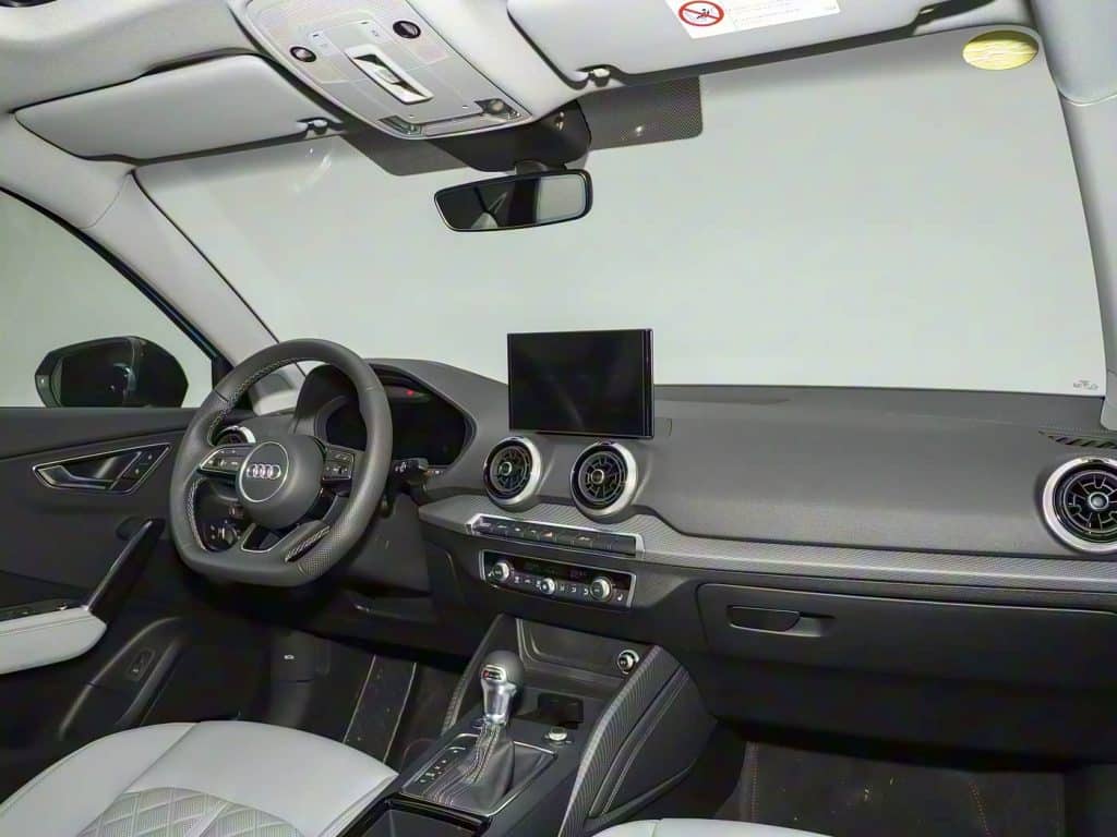 1400x1050_autohomecar__ChxpV2jOTe6AZuWHAEsc4FJBFnQ441