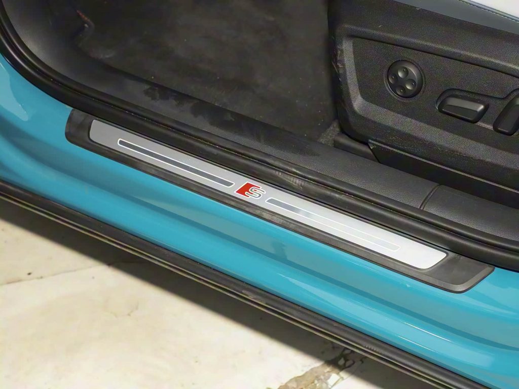 1400x1050_autohomecar__ChxpV2jOTf2AcmXbAEkrWaUbw4g161