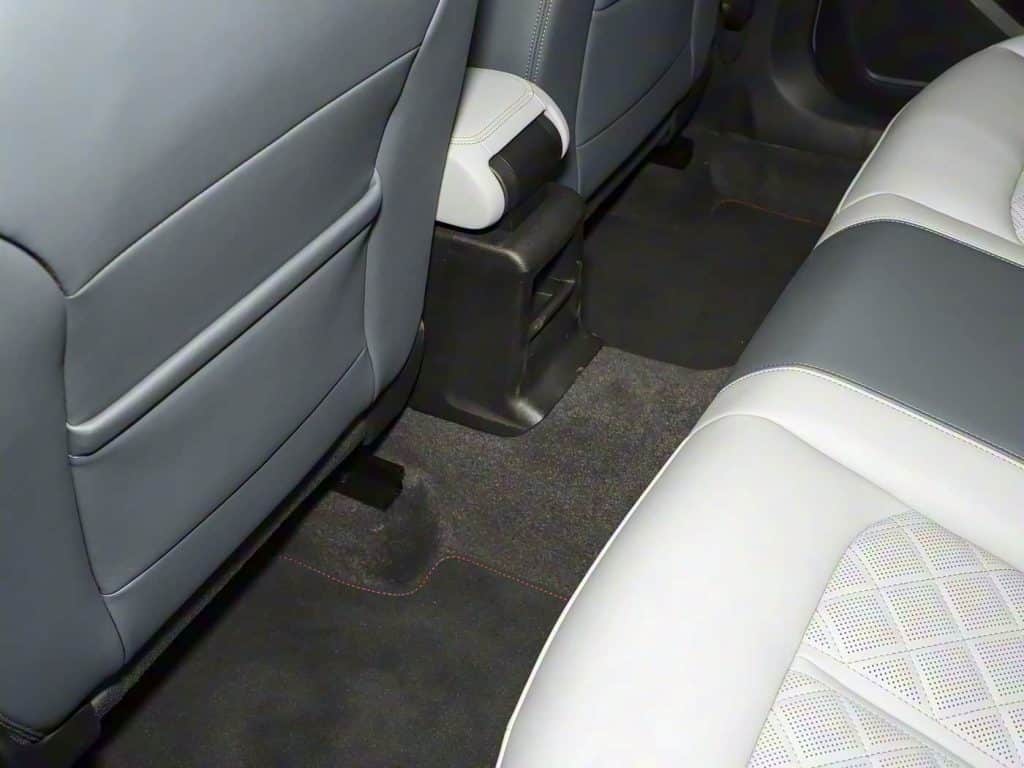 1400x1050_autohomecar__ChxpWGjOTfyAajBuAD8ZzjzZHQQ524