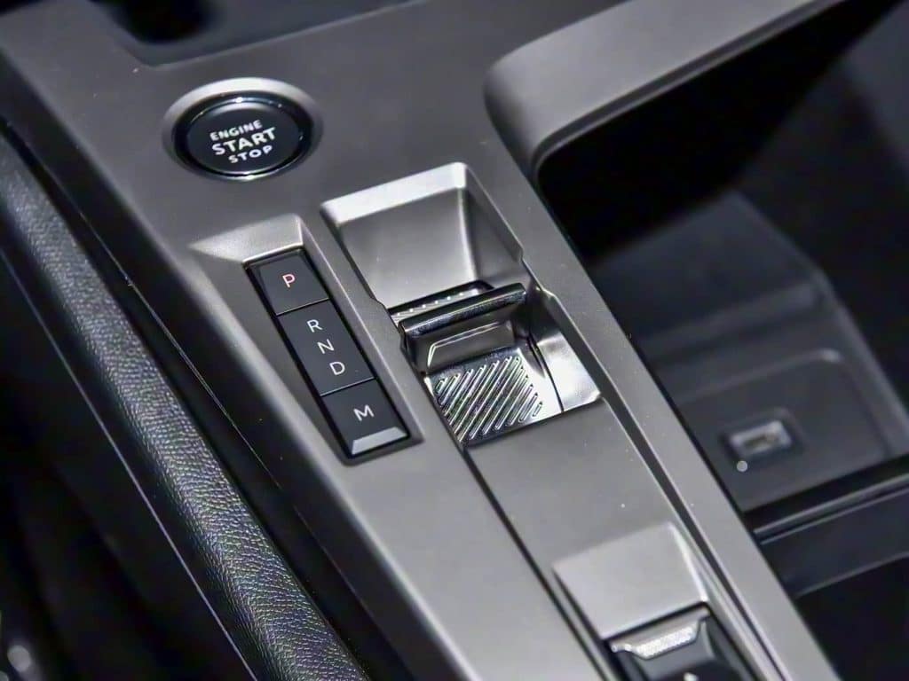 1400x1050_autohomecar__CjIFVGh4-C-AXSH9AA6v_T3NqhE959