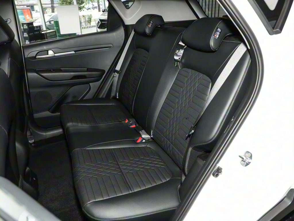 1400x1050_autohomecar__Chtk2WZsCoGAfmyYAB6gXMOHL0A956