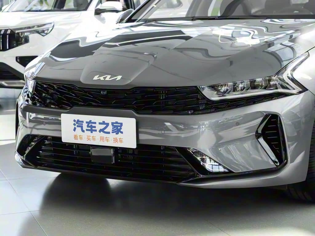 1400x1050_autohomecar__Chtk2WcqALOAfxJLACRBzTlex6U080
