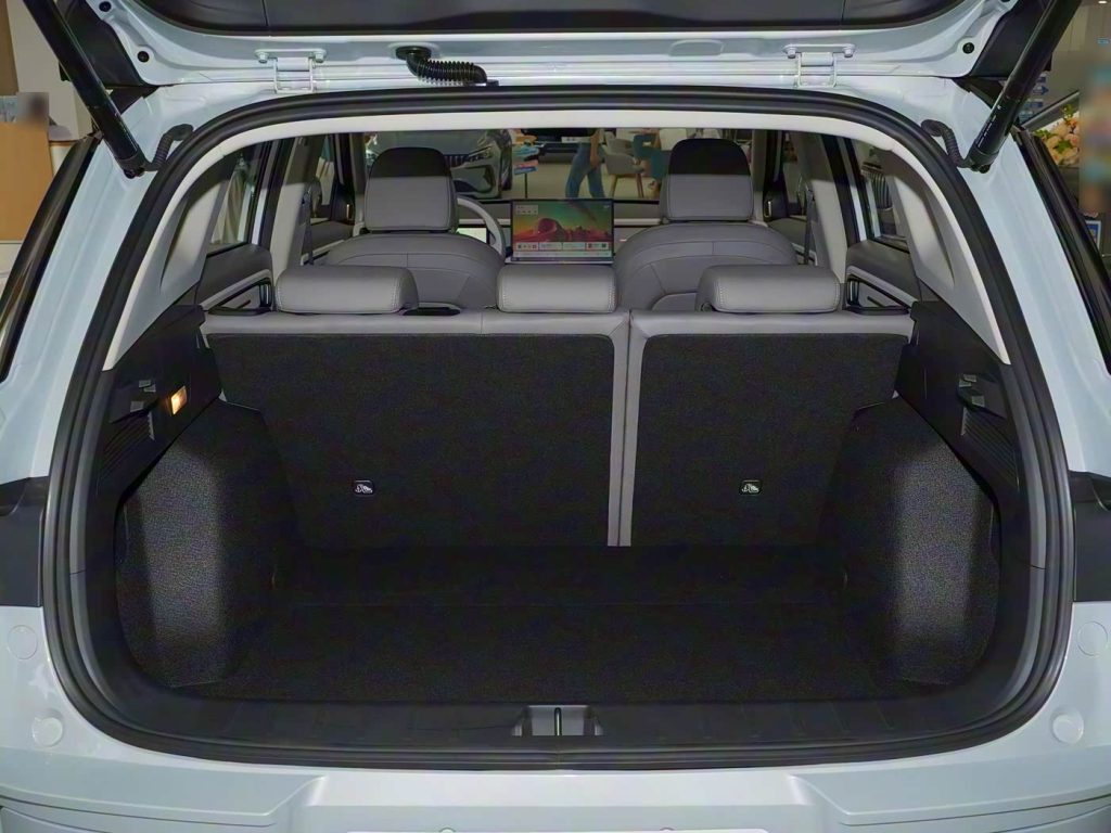 1400x1050_autohomecar__ChtliGhkyk2APtc1AFvHgIaU6Ug224