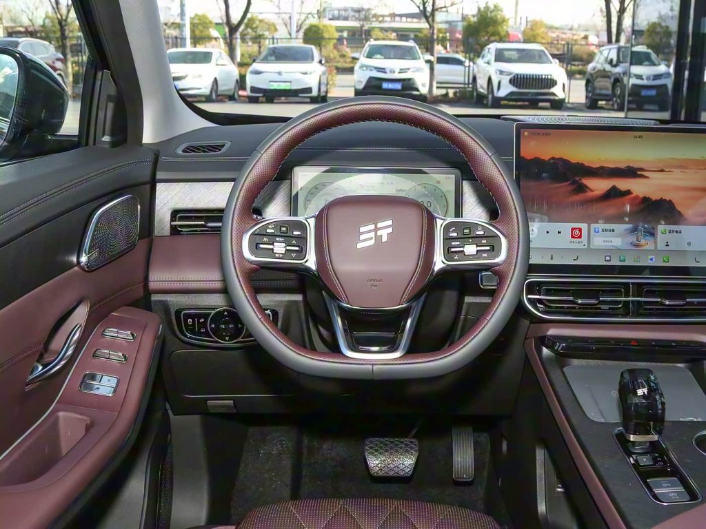 1400x1050_autohomecar__Chto52k-STmAZspXACxZ_rF2Bvg574