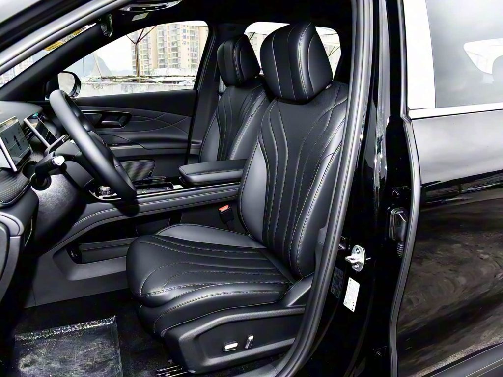 1400x1050_autohomecar__Chto52kiyeaAFJg7ABavfgNKPjU124