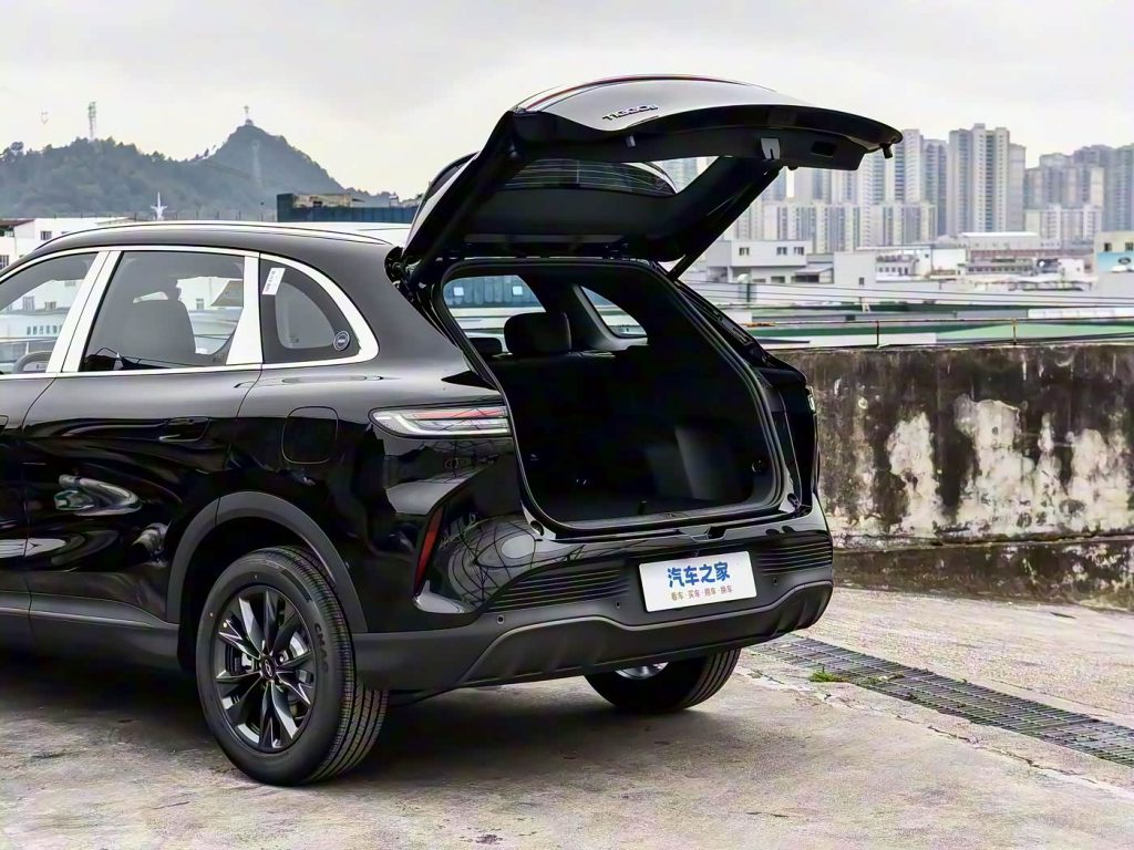 1400x1050_autohomecar__Chto52kiyfKAPydXABjRqKGh3XI171