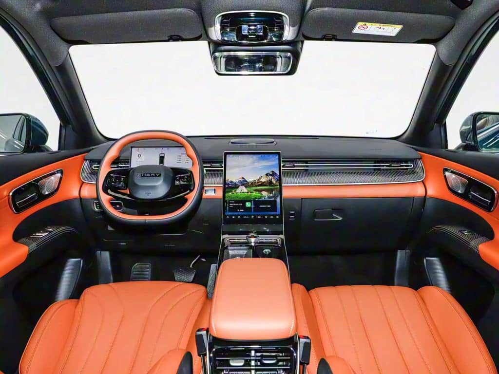 1400x1050_autohomecar__ChtpWGjqDz6AfUzwACP_7RVj0OU588