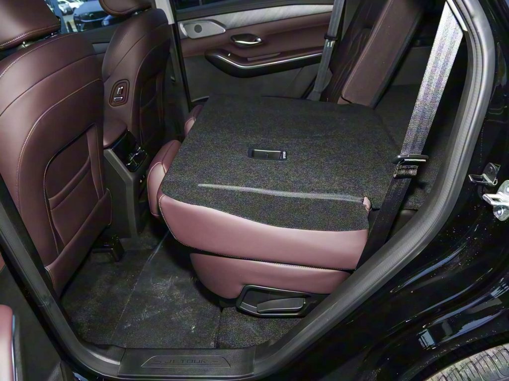 1400x1050_autohomecar__ChtpWGk-SUeAArIqABlYC9JpkVg232
