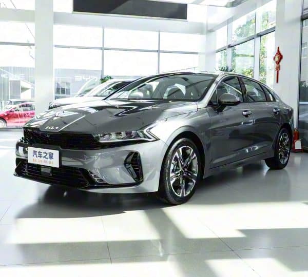 Kia K5 2025