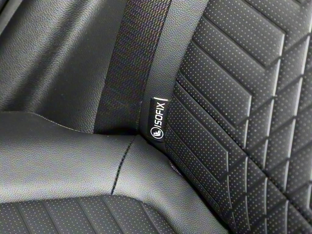 1400x1050_autohomecar__ChxkPmZsCpGASa2eACRGL_-Zhck347
