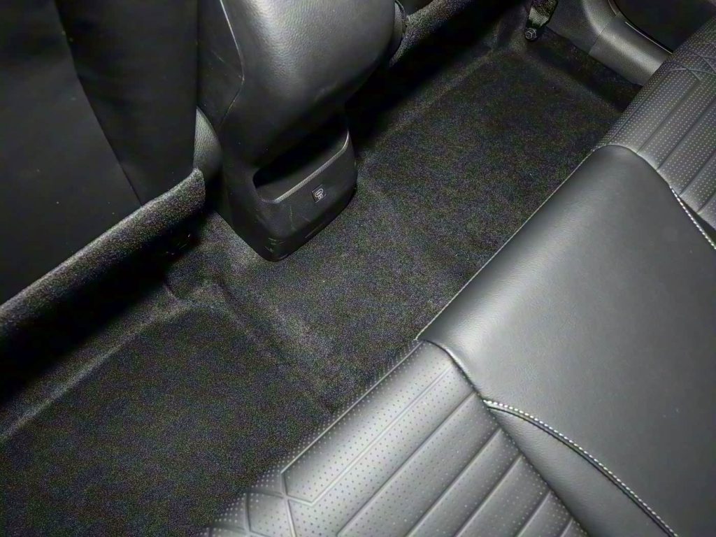 1400x1050_autohomecar__ChxkPmZsCpOAQMjQACn7h7mV2pM651